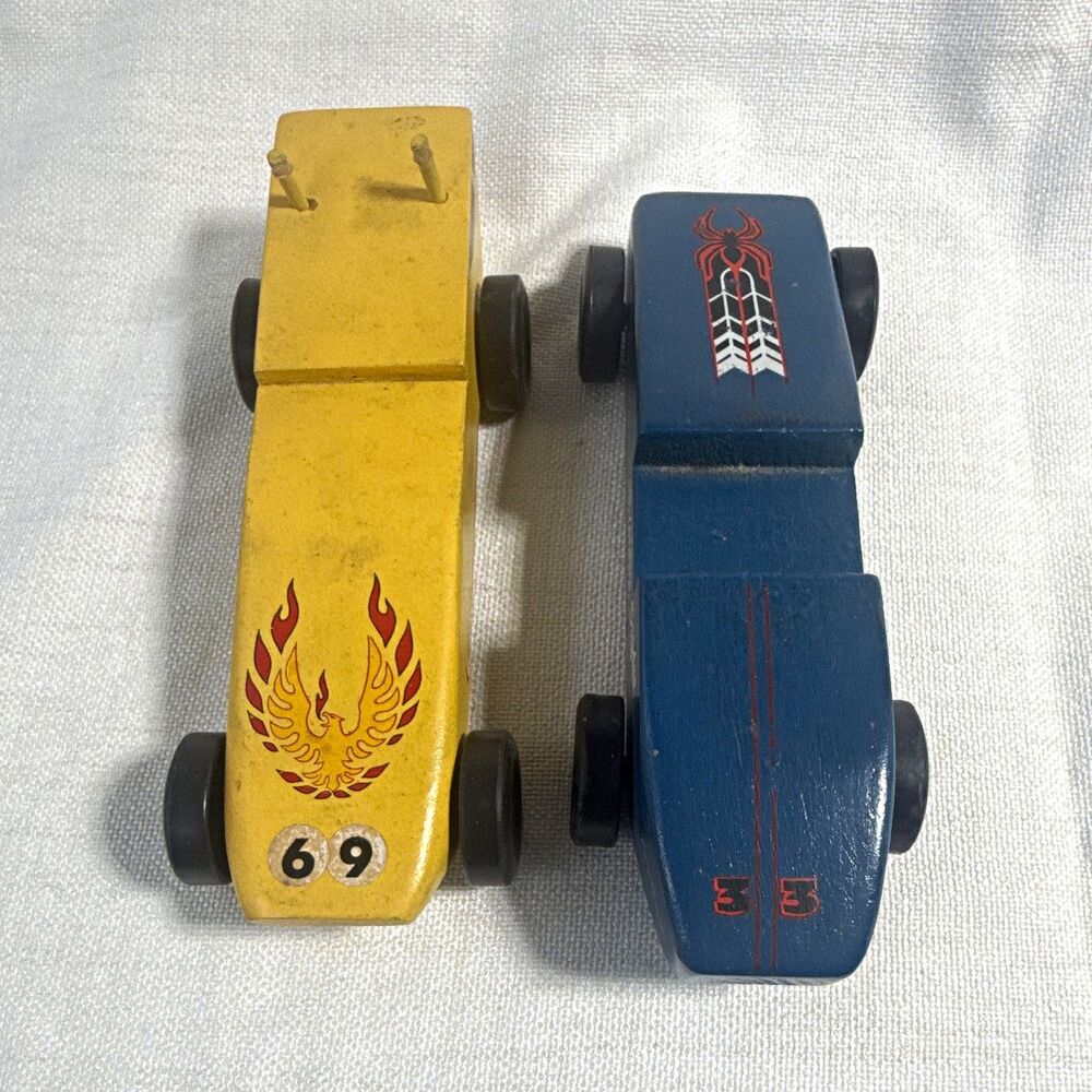 Lot of 2 Wooden Pinewood Derby Style Toy Cars: Yellow #69 Bird & Blue Spider